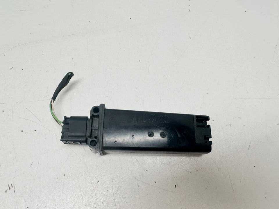 H30890 2010-2013 BMW 535i GT 550i GT TIRE PRESSURE MONITERING SENSOR 6771043 OEM - Image 3 of 4