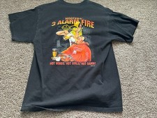 Vintage Y2K 2007 Hooters Wing Team 3 Alarm Fire Double Sided Graphic Shirt Large