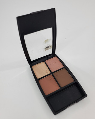 L'Oreal Wear Infinite Studio Secrets 506 Rose Fields  New Outside Case Damaged