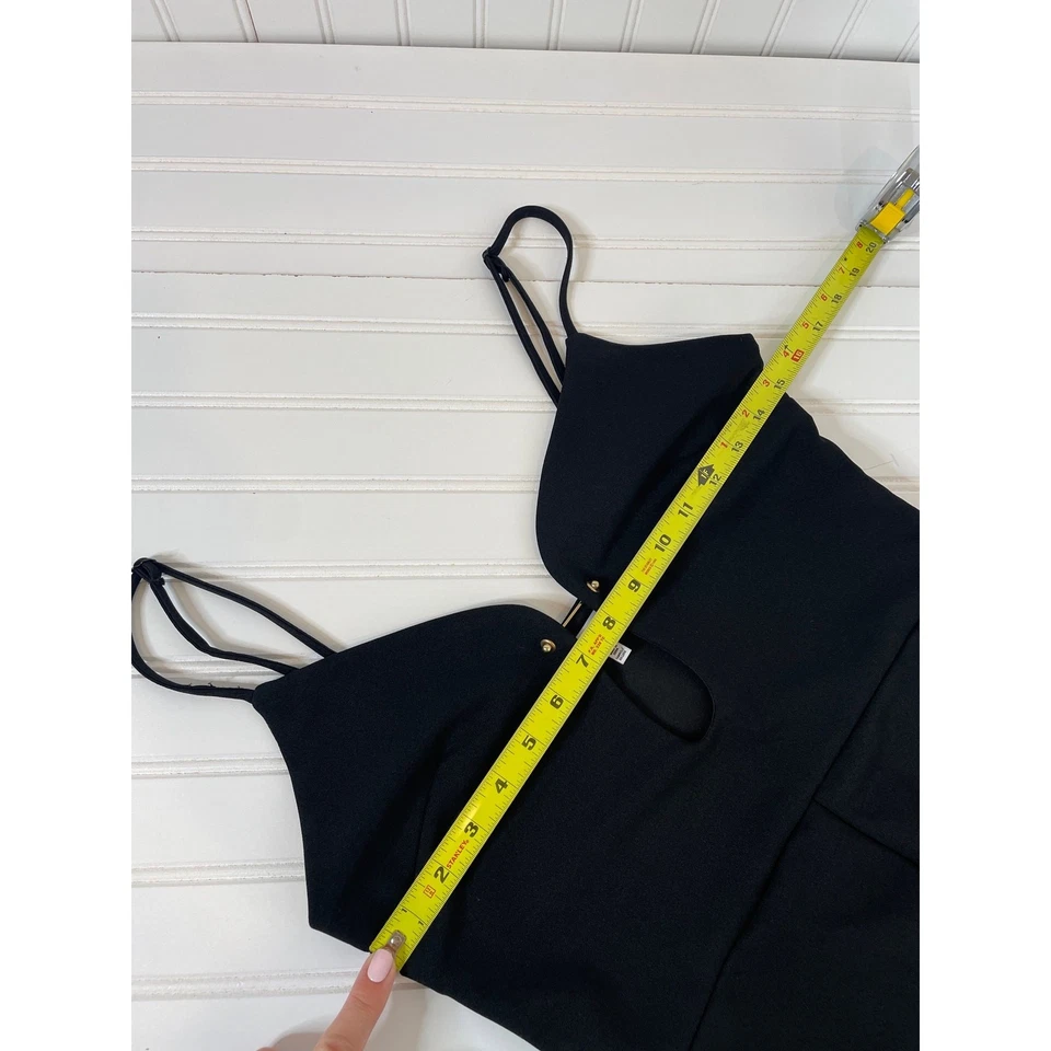 Mono sin mangas TOBI para mujer negro con cuello hundido dividido talla M Foto 3 de 4