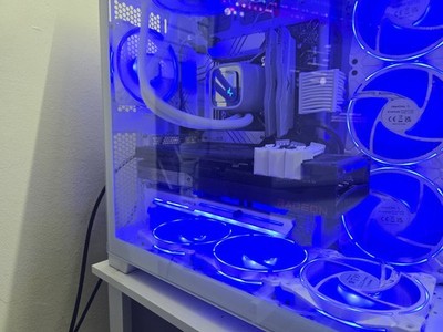 SAPPHIRE PULSE AMD Radeon RX 7900 XTX 24GB GDDR6 Graphics Card