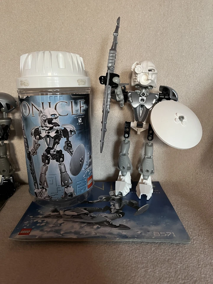 LEGO Bionicle Onua Nuva 8566 Lewa Nuva 8567 Pohatu Nuva 8568 Kopaka Nuva 8571 - Bild 2 von 4