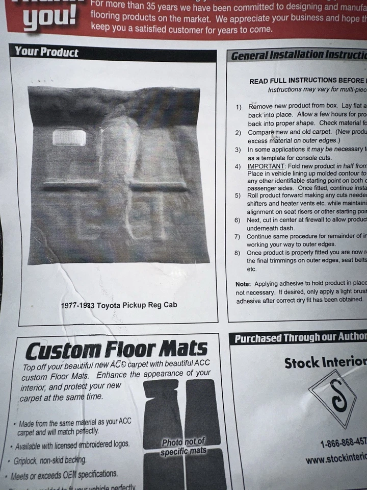 Esta es una alfombra de piso de cabina para camioneta Toyota 1977-83' "como nueva" Foto 2 de 3