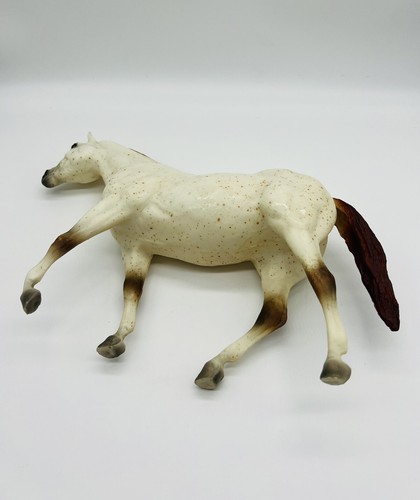 Retired Classic Breyer Horse Gaucho Red Roan Terrang After School Herd #255 - Picture 9 of 10