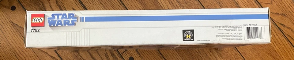 *NEW* Lego 7752 Star Wars COUNT DOOKU'S SOLAR SAILER *Retired* Damaged Box - Image 4 of 4