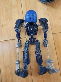 LEGO Bionicle Toa Metru Matau 8605 8606 Toa Nuju 8602 Toa Nokama Lot Complete