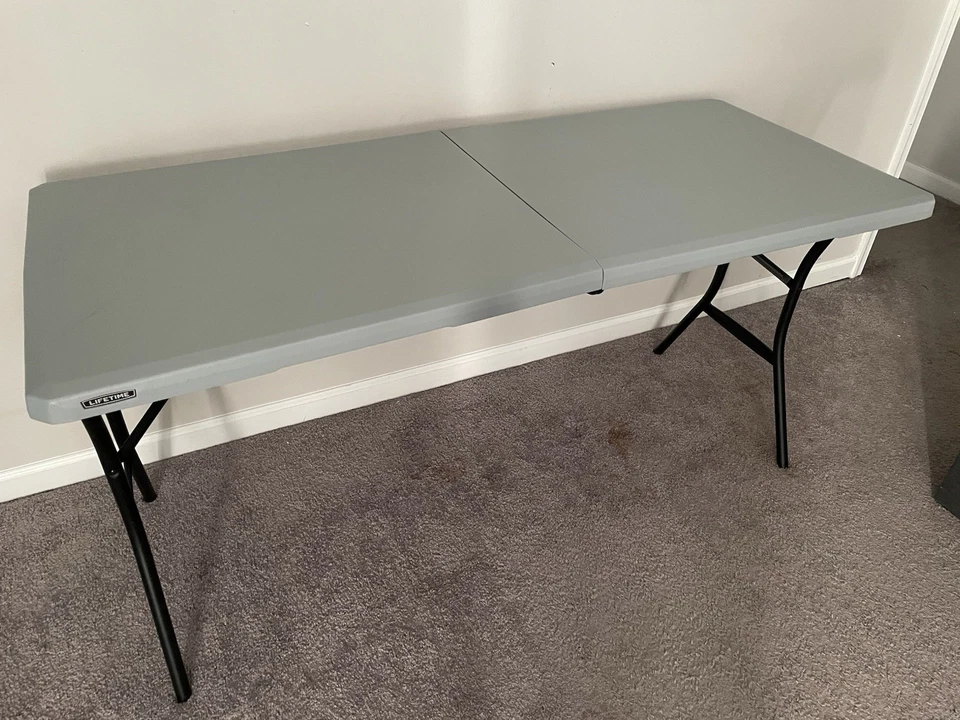 Mesa plegable rectangular de 5 pies de por vida interior/exterior color gris Foto 2 de 2