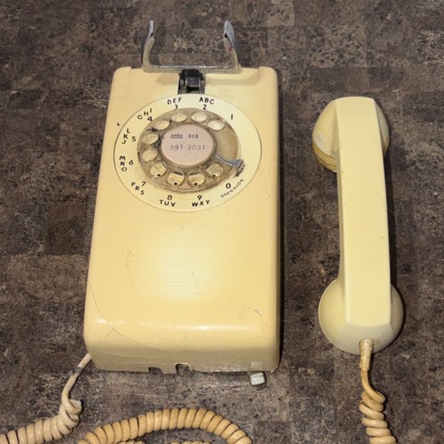 Western Electric 554 Rotary Dial Wall Telephone Yellow Beige Bell System Vintage