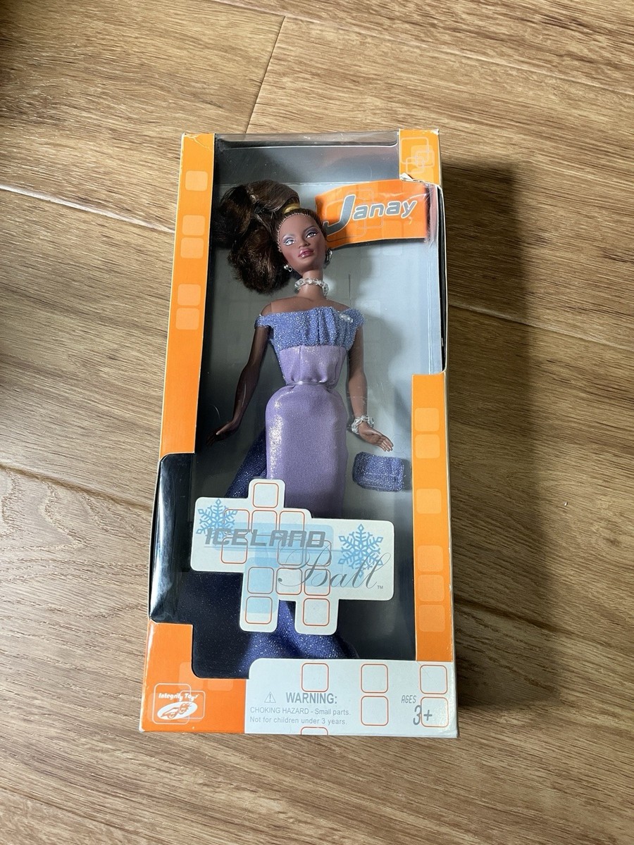 ❄️JANAY ❄️Iceland ball African-American Doll By Integrity Toys