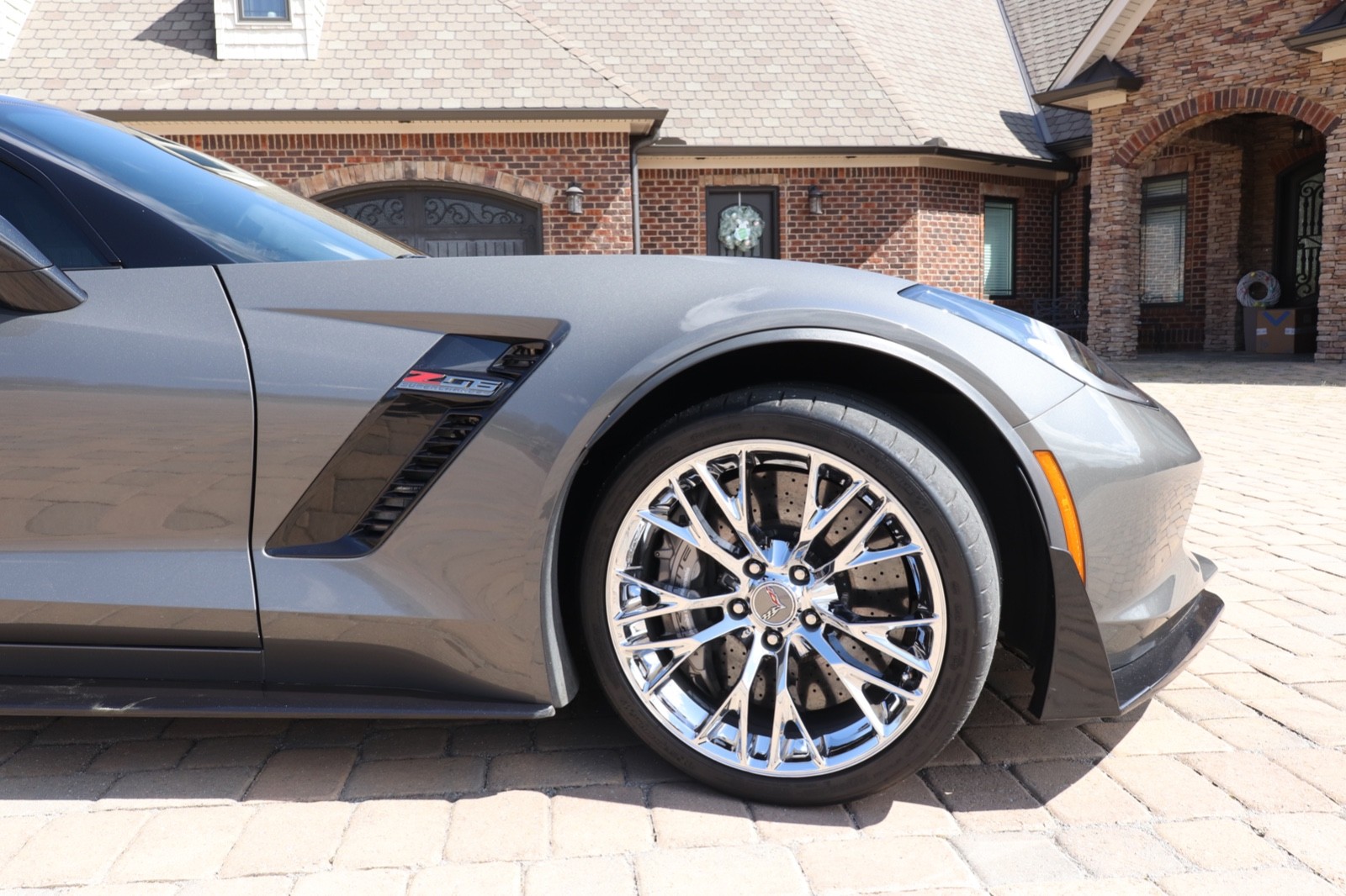 2015 Shark Metallic Gray Chevrolet Corvette   | C7 Corvette Photo 9