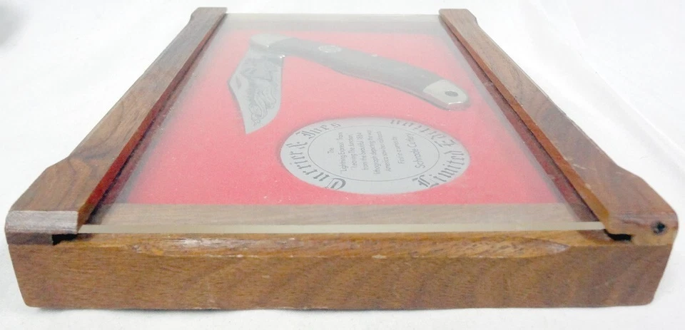 Schrade Currier & Ives 闪电特快列车限量版收藏品刀 — 第 3/4 张图片