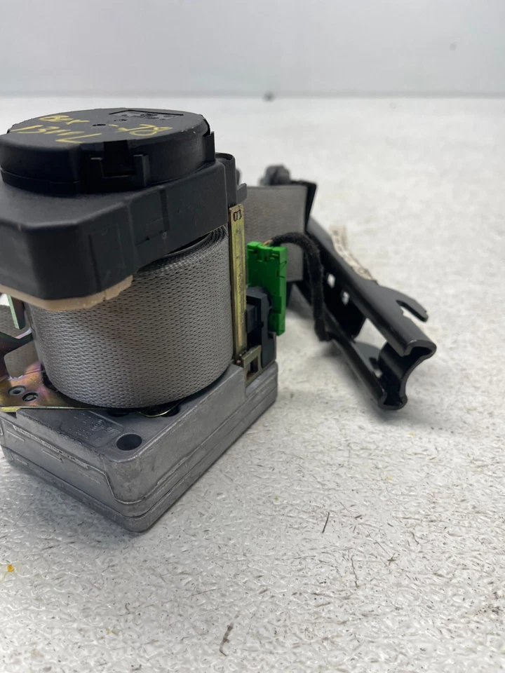 2001-07 MERCEDES-BENZ W203, C230, C280, C350 CINTURÓN DE SEGURIDAD DELANTERO IZQUIERDO RETRACTOR OEM Foto 3 de 4