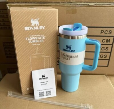 Brand New Stanley 40oz Quencher H2.0 Stainless Steel vacuum Tumbler Pool Blue