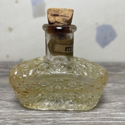 Early 1900 s  Daisy & Button Perfume Bottle Stephanotis Label Intact
