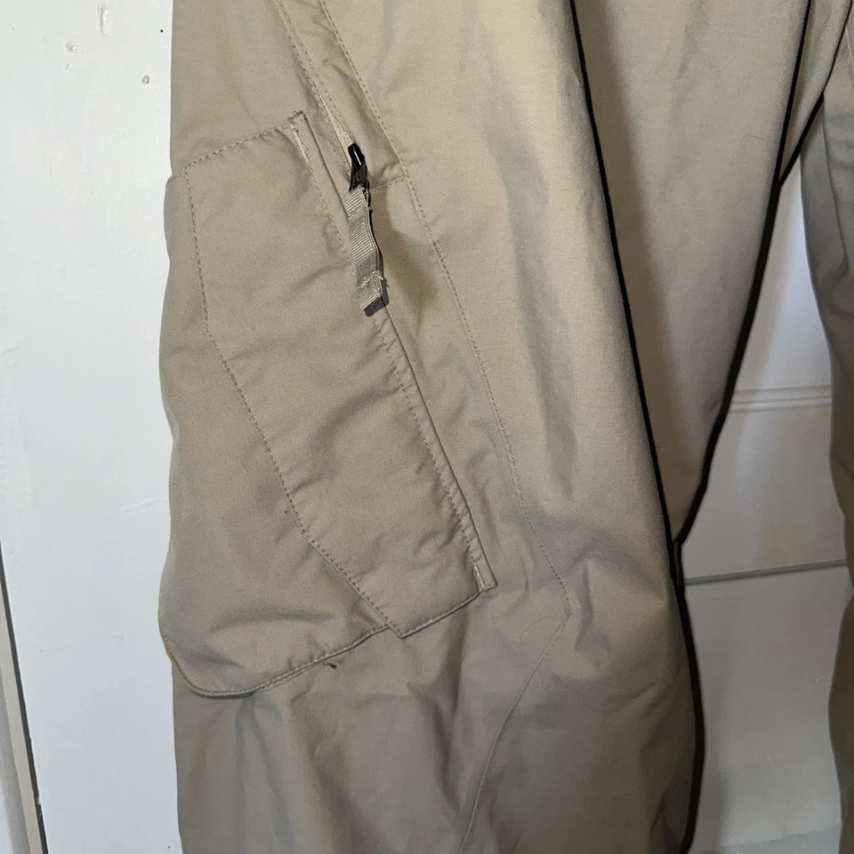 Pantalones de nieve Burton para hombre XL doblados/bronceados bolsillos ventilados pantalones de snowboard Foto 3 de 4