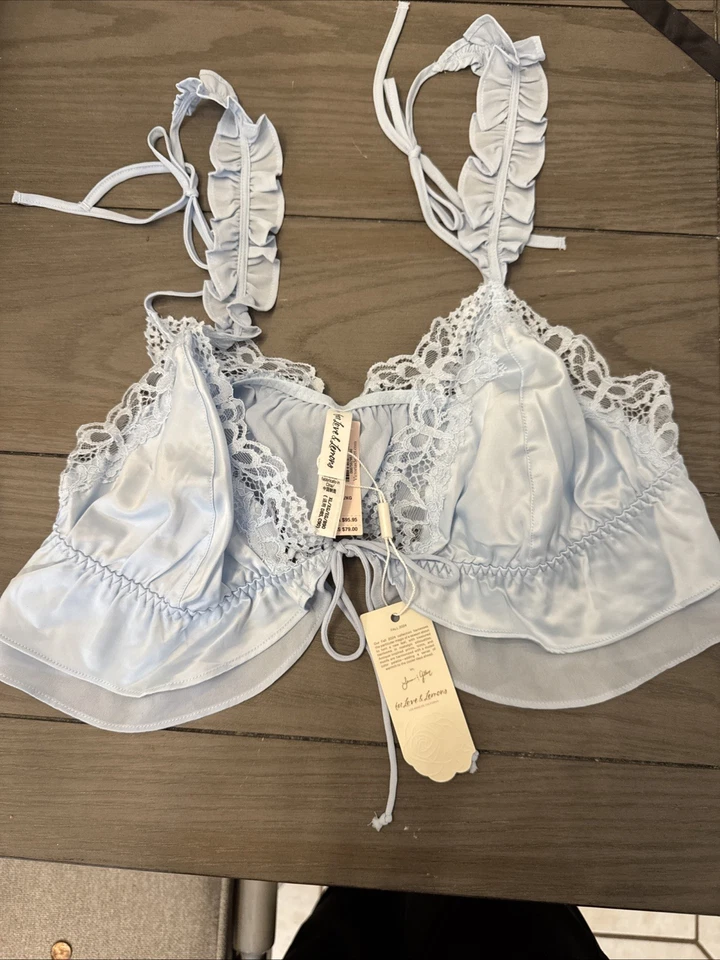Bralette Victoria's Secret Winter For Love and Lemons XL MARIPOSA con volantes de encaje Foto 4 de 4