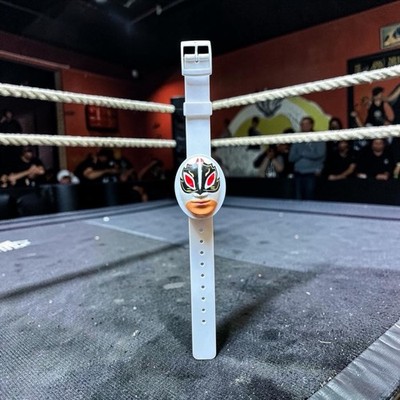 Mascara Sagrada Mexican Luchador Wrestler VGT 1989 NOA flip top digital  Watch