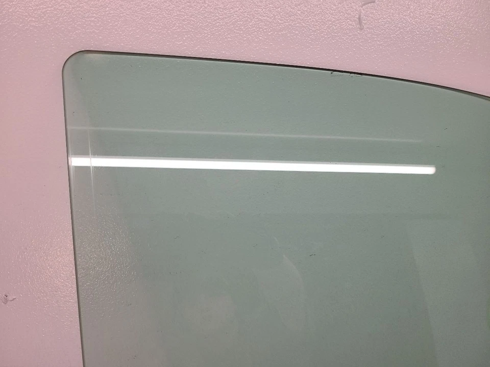  2019 - 2025 GMC SIERRA 1500 PICKUP Passenger Front Door Glass Crew Cab  Foto 4 de 4