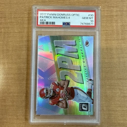 PATRICK MAHOMES 2017 DONRUSS OPTIC #30 RC ROOKIE AKA SILVER SP PSA 10 GEM MINT