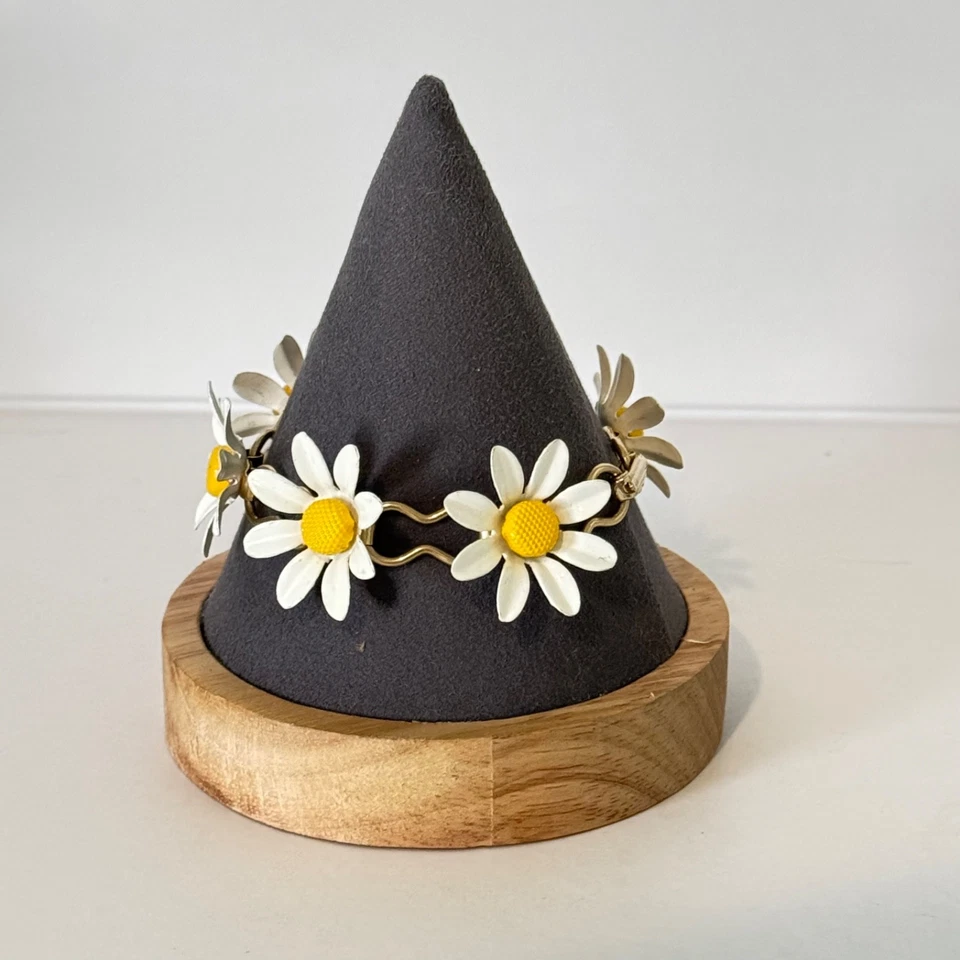 Pulsera Cadena Margarita Esmalte Flores Blancas Tono Dorado Foto 3 de 4