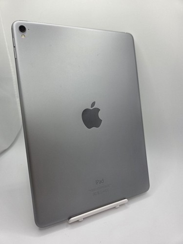 Apple iPad Pro 1st Gen A1673 Space Grey Wi-Fi 32GB 128GB 256GB 9.7" iOS Tablet - Picture 11 of 16