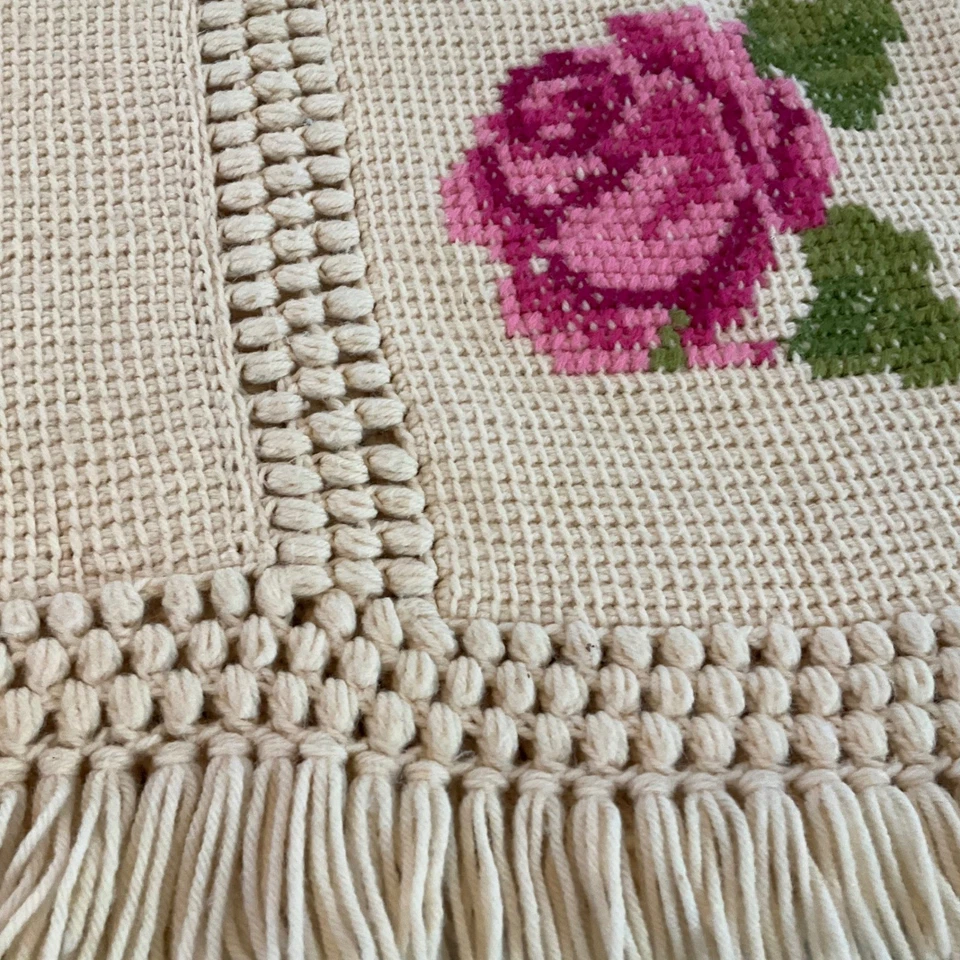 Cream Crochet Rose Floral Throw Blanket Fringe Boho Cottagecore Vintage Handmade - Image 3 of 4
