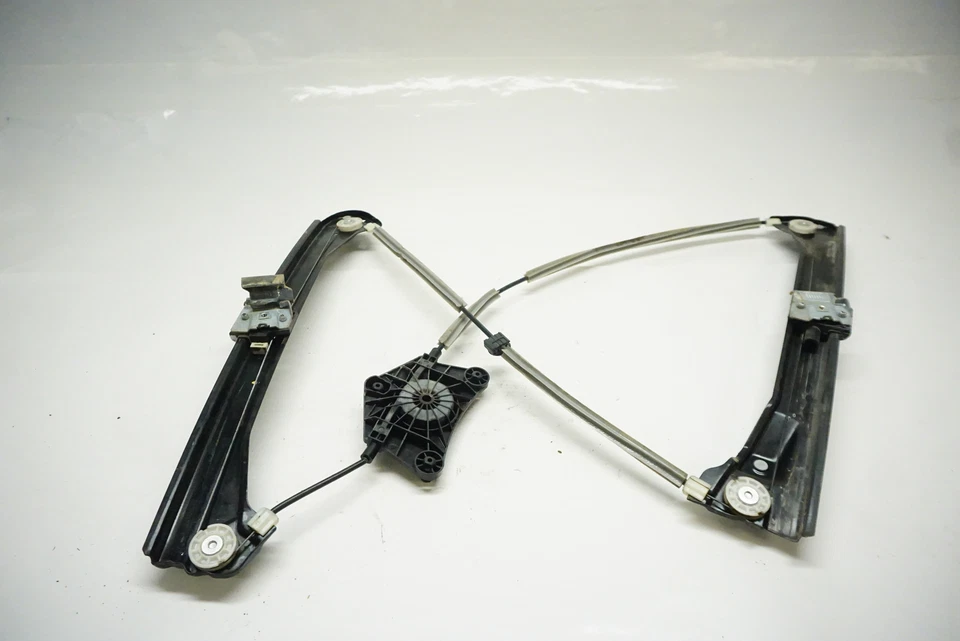 Regulador ventana conductor delantero izquierdo Volkswagen Passat 2012-2020 561837461D Foto 2 de 2