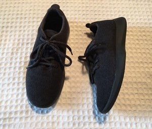 allbirds natural black