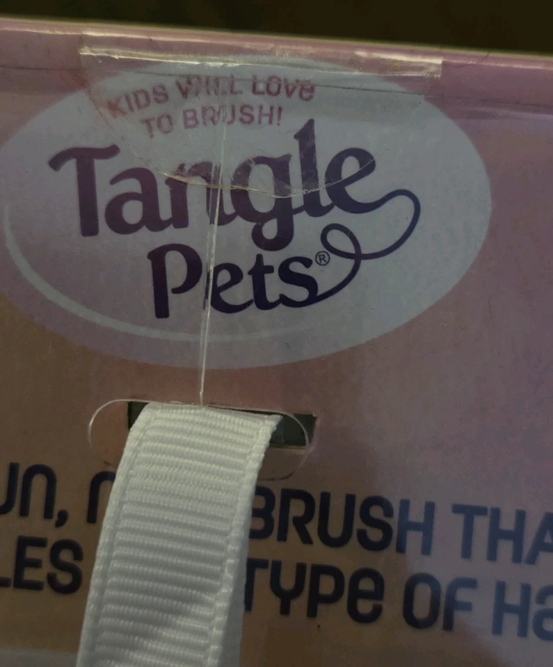 Cepillo desenredante unicornio de Tangle Pets - Desenredante duradero y sin lágrimas para niños Foto 4 de 4