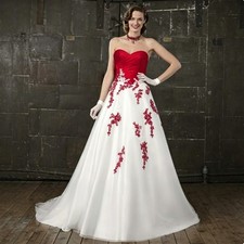 Red And White Wedding Dress Appliques Sweetheart Sleeveless Long Bridal Gown