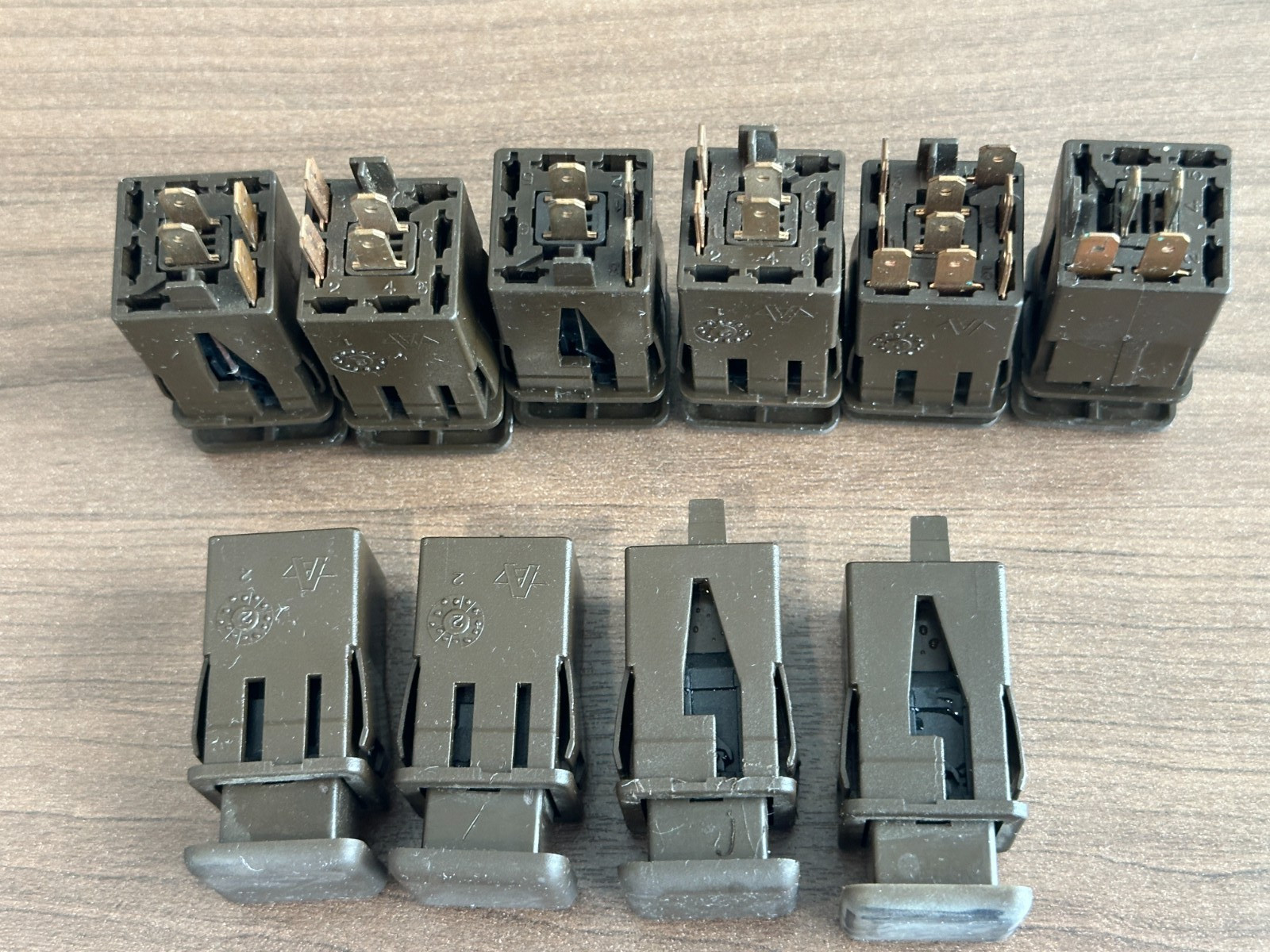 MASERATI VINTAGE OEM SWITCHES BITURBO SPYDER MERAK QUATTROPORTE SHAMAL TC 1980'S