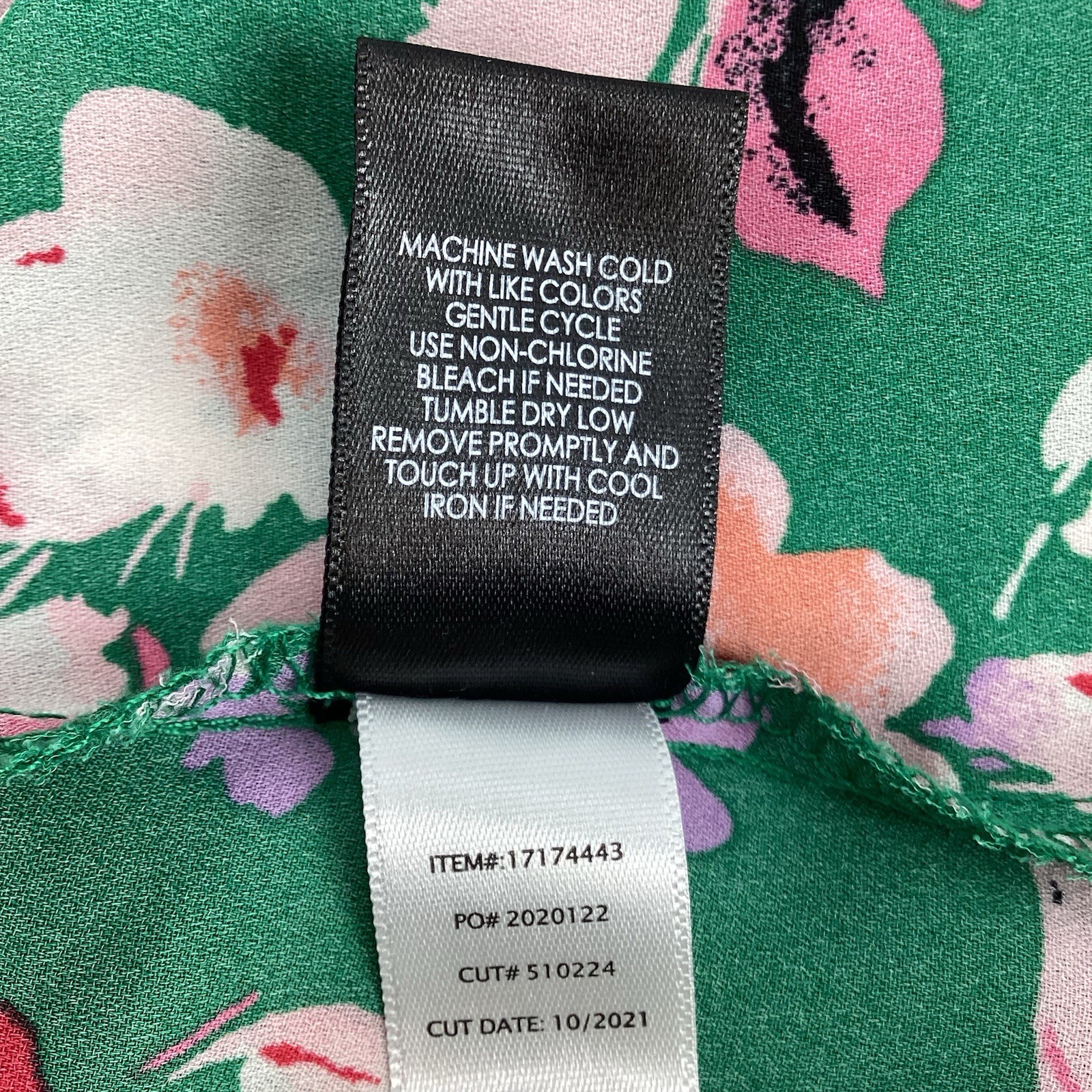 Torrid Women’s Plus Size Split Front Georgette Gr… - image 8