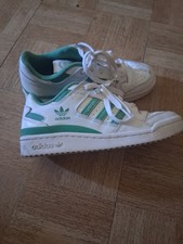 Adidas Youth  Size  5.5