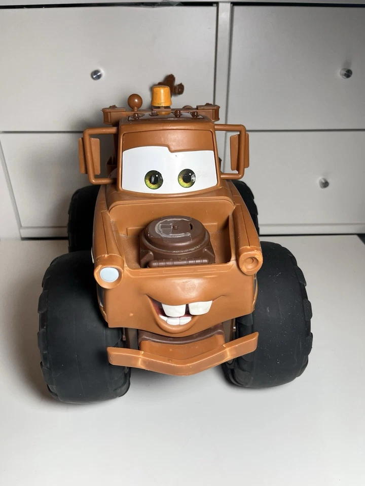 Juguete parlante grande Tow Mater coches Disney Pixar empujar y tirar Jakks juguetes, sin cadena Foto 2 de 4