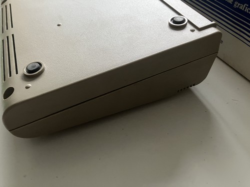 Commodore 64 micro computer breadbin boxed - spares/repair RAM issue - Picture 11 of 18