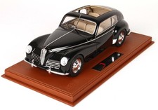 BBR 1/18 Alfa Romeo Freccia d'Oro - With Display Case Gloss Black BBRC1812V
