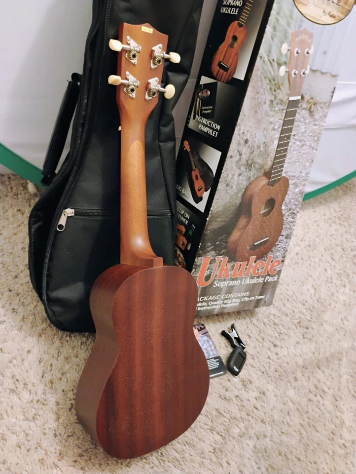 Kala Makala Ukulele Classic Soprano  (MK-S) With Bag, Box & Tuner  - Image 4 of 4