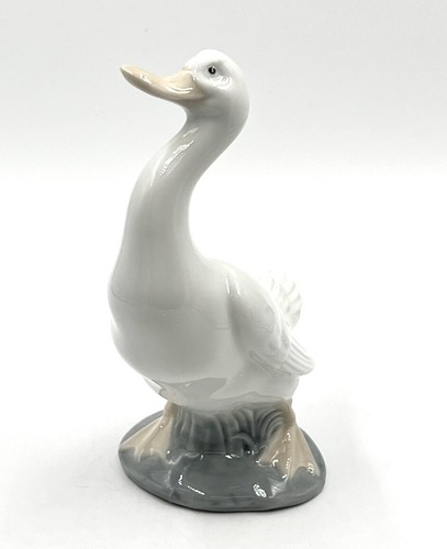 Lladro/Nao Goose Figurine Hand Painted Made in Spain 1978 - Picture 3 of 12