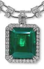 EXTRA LARGE 52.48CT DIAMOND & AAA EMERALD 18K WHITE GOLD SQUARE & ROUND NECKLACE