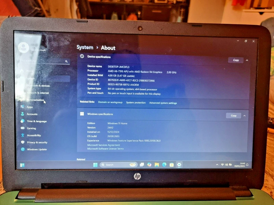 HP Notebook 15-ba077sa AMD A6-7310 2 GHz 4gb RAM 320GB Windows 11 Office 365 - Image 2 of 4