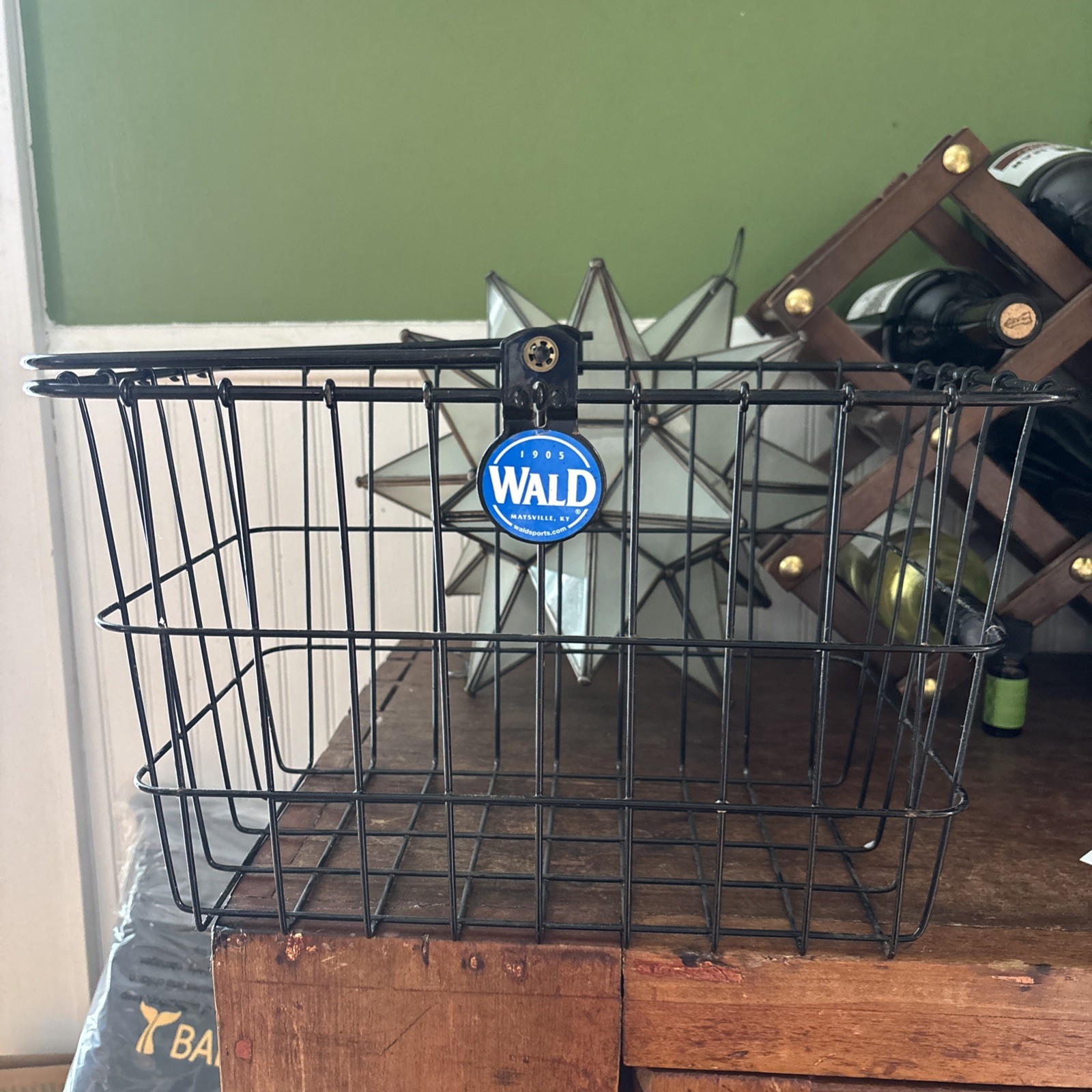 Vintage WALD Black Front Bicycle Bike Basket Bicycle 1905 Handle Wire