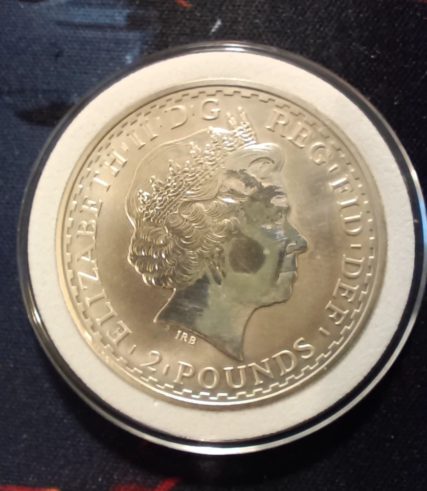 2 Pounds Britannia 2002 Elizabeth II - 1 Oz Silver Bullion - Regno Unito UK - Immagine 2 di 4