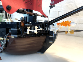LEGO Pirates of the Caribbean: Queen Anne's Revenge (4195) 100% complete 