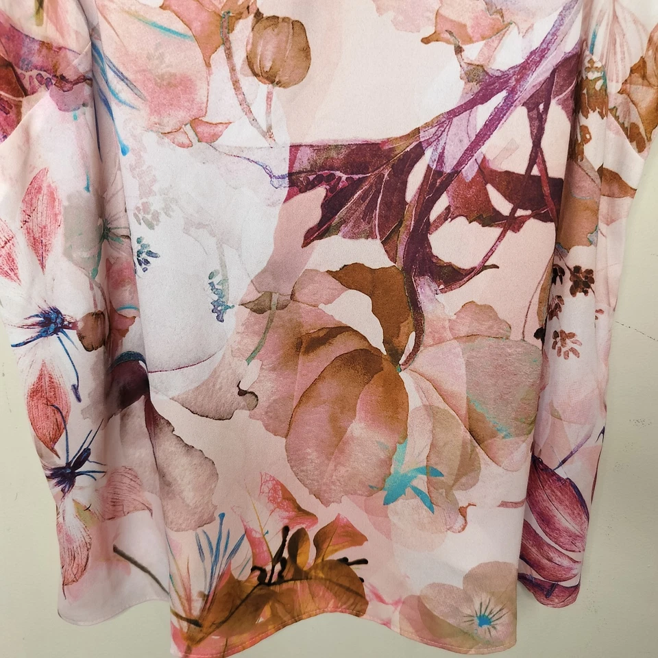 White House Black Market Floral Camisole Tank Medium Women's Watercolor Pink - Image 4 of 4