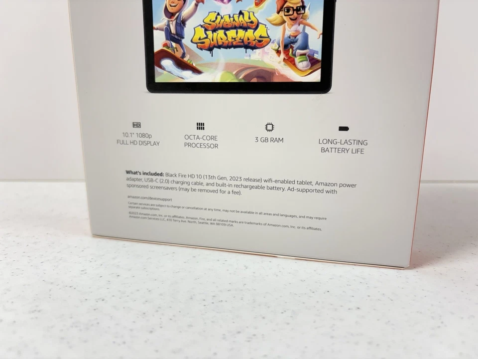 Amazon Fire HD 10 13th Gen 32GB Wi-Fi, 10.1" Tablet - Black - Image 4 of 4
