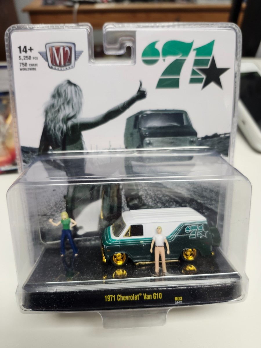 M2 Machines '71 Diorama 1971 Chevrolet Van G10 R03 24-12 CHASE | eBay