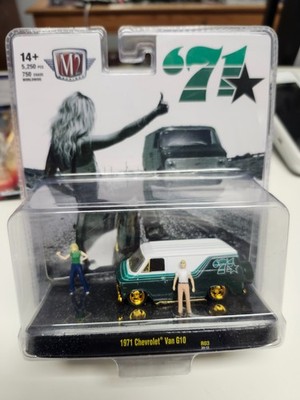 M2 Machines '71 Diorama 1971 Chevrolet Van G10 R03 24-12 CHASE | eBay
