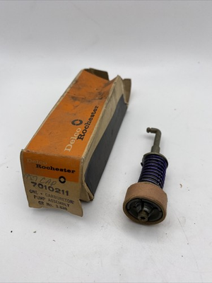 #ad Delco Rochester Carburetor Pump Assembly 7010211 $15.00