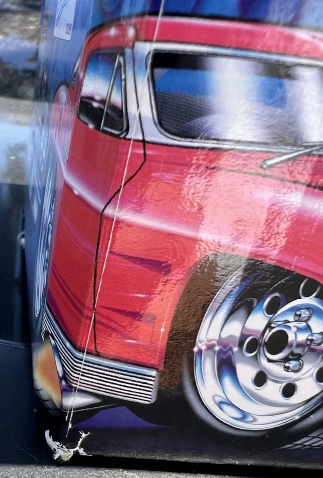 Muscle Machines '50 Ford Wood Wagon Green Hot Rod Diecast 1/18 Scale Model - Image 3 of 4