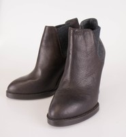 Brunello Cucinelli Woman's Brown Leather Booties Boots Shoes Size 36/6 $1705 on sale Brunello Cucinelli Woman's Brown Leather Booties Boots Shoes Size 36/6 $1705 on sale